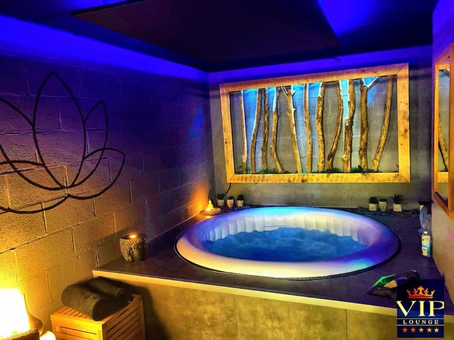 Vip Lounge Appartement Avec Jacuzzi Et Jardin Andenne Extérieur photo