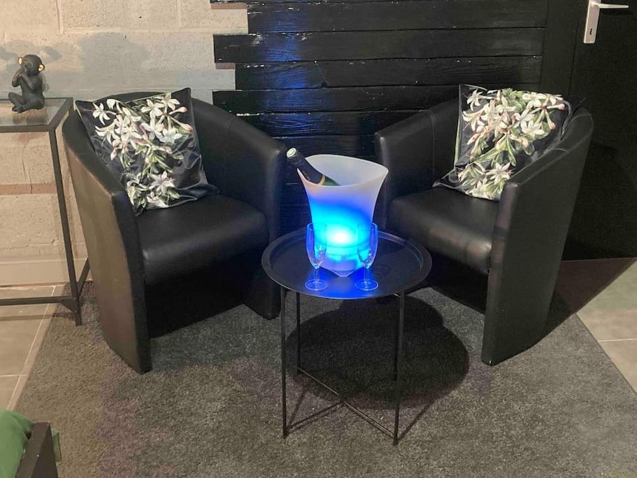 Vip Lounge Appartement Avec Jacuzzi Et Jardin Andenne Extérieur photo